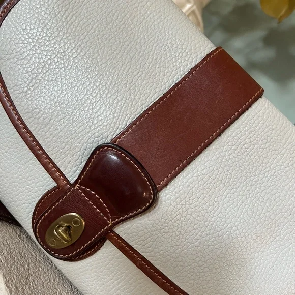 Coach Vintage Sheridan Glenwood Cream Brown Genuine Leather Crossbody Bag - Picture 4 of 15